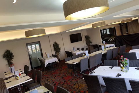 Windsor Hotel Dalby - QLD Tourism 3