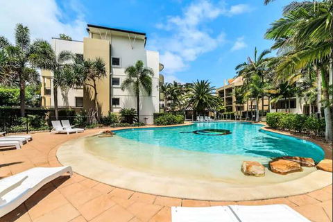 Gold Coast Apartment At Sandcastles On Broadwater - QLD Tourism 2