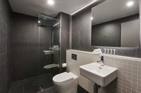 Abode Belconnen - Queensland Tourism 3