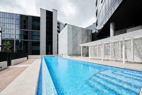 Abode Belconnen - Queensland Tourism 1