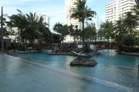 2 And 3 Bedroom Apartments Within Crown Towers - Queensland Tourism 0