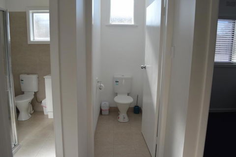 Wattle Grove Villa - Queensland Tourism 5