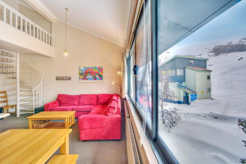Snow Ski Apartments 16 - Queensland Tourism 2