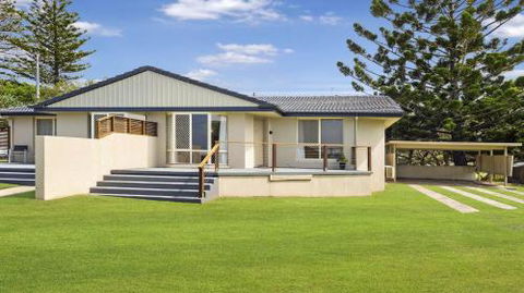 Haere Mai 2 East Ballina - QLD Tourism 3