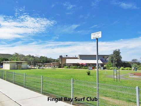 Barefoot 7 / 44 Marine Drive Fabulous Fingal Bay - Queensland Tourism 1