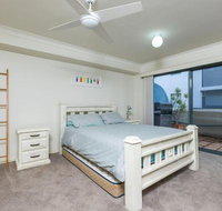 3 Peninsula Waters 2 4 Soldiers Point Rd Beautiful Air Conditioned Unit with Pool Lift  WIFI - QLD Tourism