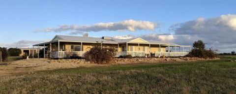 A Better Life Animal Sanctuary FarmStay Private Two Bedrooms Lounge Room & Bathroom & Toilet Shared Kitchen - QLD Tourism 3