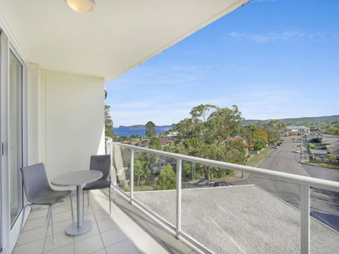 Hinterland Luxury 1 Bedroom Hinterland View Apt - QLD Tourism 5