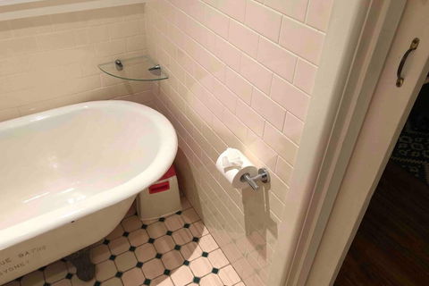 Cosy Erko 2 Bedroom Home On Edge Of Sydney City Centre - QLD Tourism 4