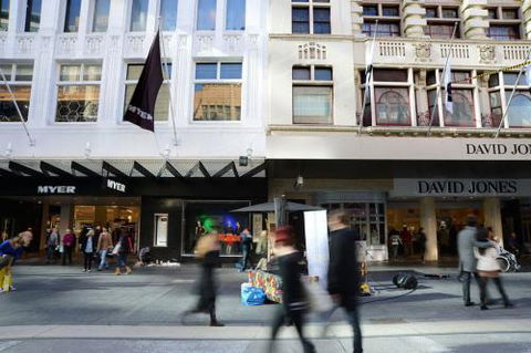 A Modern 2BR Apt 5 Min Walk To Melbourne Central - QLD Tourism 4