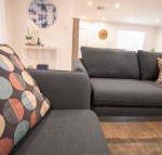 Contemporary Esprit with river reserve access - QLD Tourism