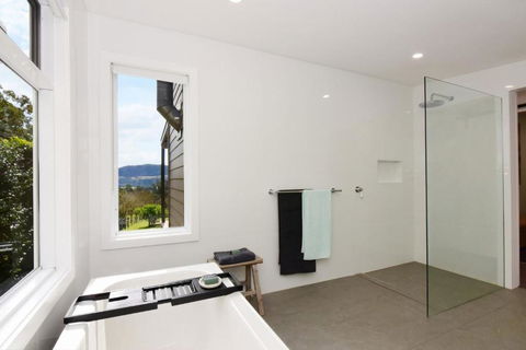 Maple Cottage - Queensland Tourism 2