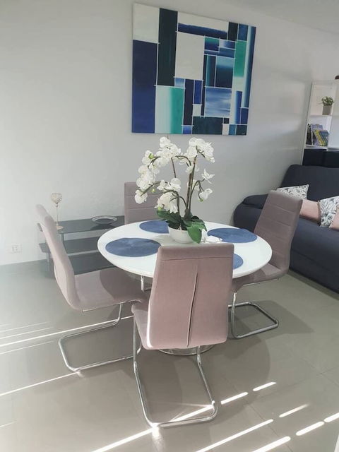 Great Location Hip Studio 5Km To City - QLD Tourism 5