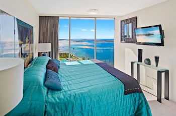 Luxury 3BR Apt With Incredible Views - QLD Tourism 4