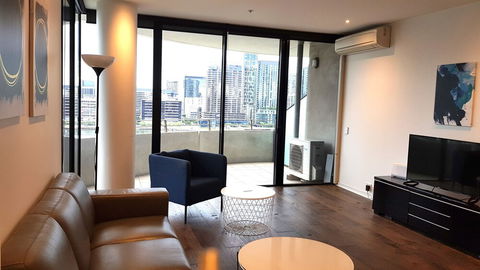 Docklands 1201p 2bed 1bath Water View - Queensland Tourism 6