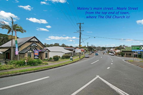 The Old Church Maleny - Queensland Tourism 4
