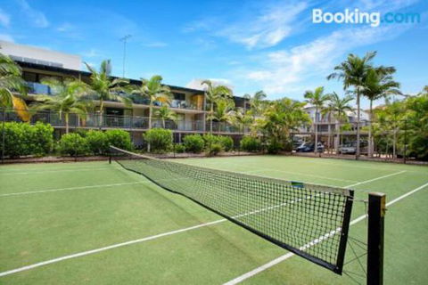 Baden 51 Rainbow Shores Air Conditioned Walk To Beach Swimming Pools - Queensland Tourism 5