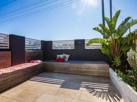 VIlla Zelma Culburra Beach - Queensland Tourism 3