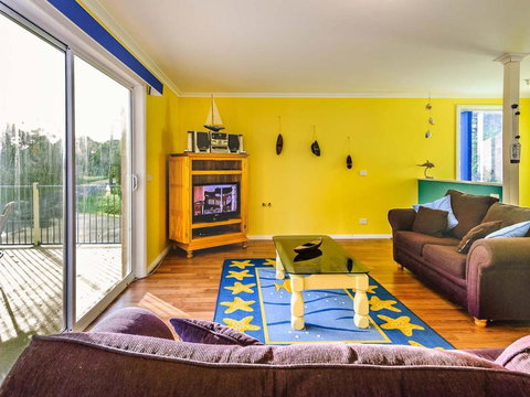 Waterviews - QLD Tourism 4