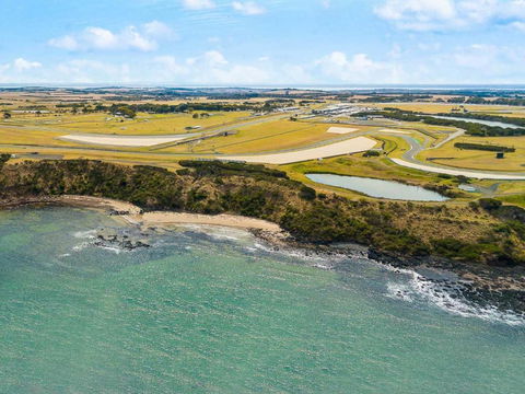 The Cape Escape - Queensland Tourism 1