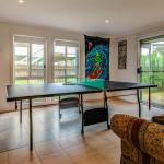 Colonnades - Queensland Tourism 0