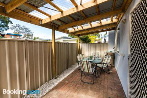 Family Getaway Close To Beach & Restaurants - Queensland Tourism 2