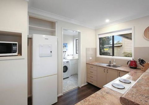 Convenient Location Close To Tuggerah Lake - QLD Tourism 5
