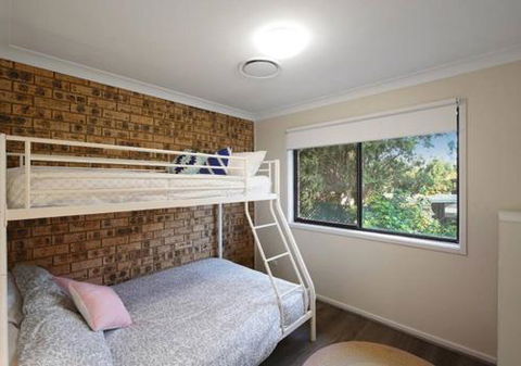 Convenient Location Close To Tuggerah Lake - QLD Tourism 6