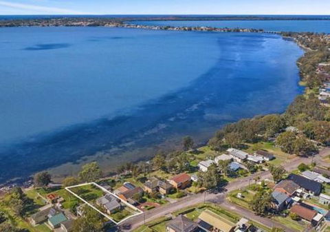 Convenient Location Close To Tuggerah Lake - QLD Tourism 3