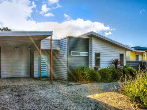 Beach Retreat On Koala - Queensland Tourism 6