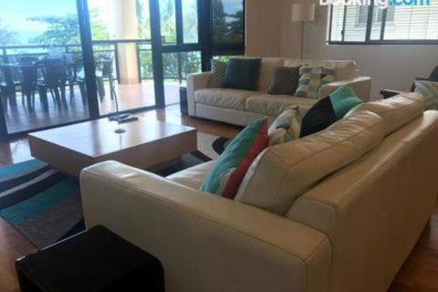 Townsville Strand Lighthouse Apartment 3 - QLD Tourism 4