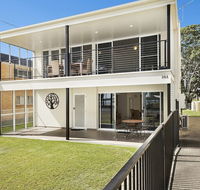 Ground Floor air Conditioned Fabulous Waterviews Overlooking Pumicestone Passage - Queensland Tourism