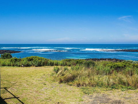 WYTONIA 1 - Queensland Tourism 1