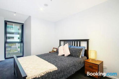 Cozy Homely Apartment CBR Central - Queensland Tourism 3