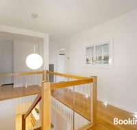 Anchor Beachfront Retreat - Queensland Tourism