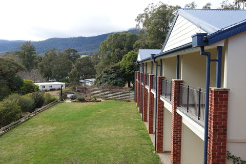El Kanah Retreat - QLD Tourism 2