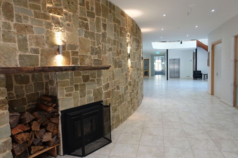 El Kanah Retreat - QLD Tourism 4