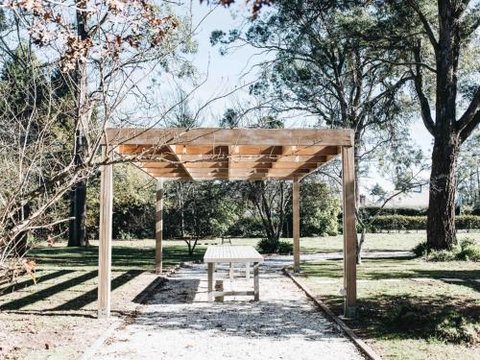 KIRRIEMUIR Burradoo Southern Highlands 4pm Check Out Sunday - Queensland Tourism 3