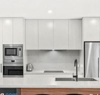 Modern Family Retreat 12 Minell Close - QLD Tourism