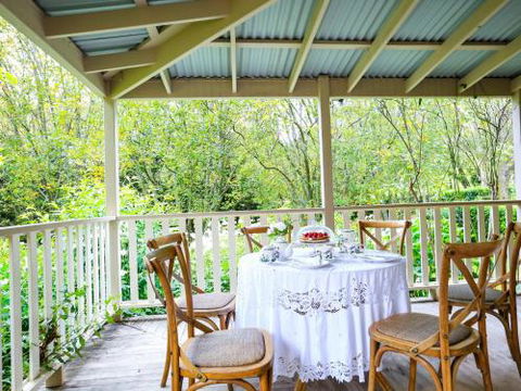 Mirrabooka Burrawang Beautiful Home & 3 Acres Of Gardens In The Southern Highlands - Queensland Tourism 2