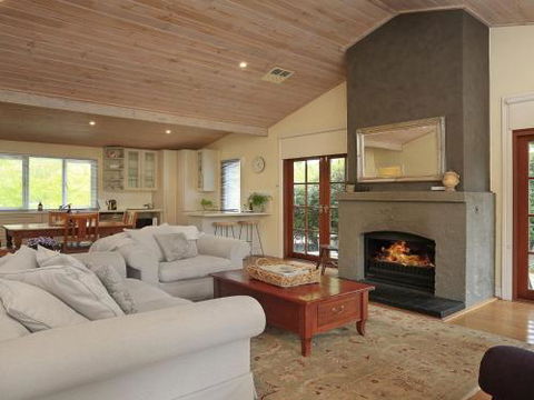 Rose Cottage Bowral Southern Highlands - Queensland Tourism 5