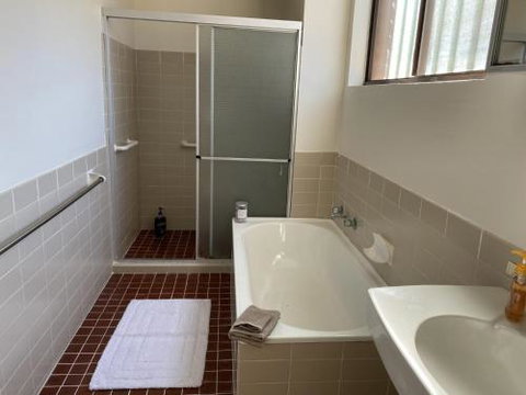 Flynns Retreat Everard Street - Queensland Tourism 4