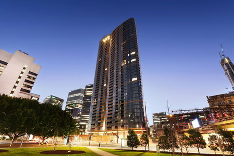 Orange Stay At Melbourne Quarter - Queensland Tourism 1