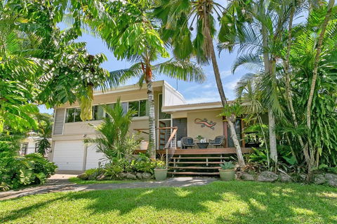 Vista Hillview Family Villa - QLD Tourism 5