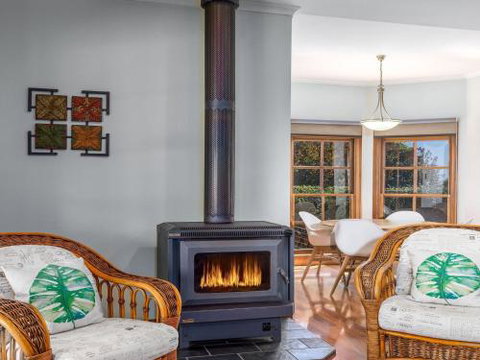 GULL HOUSE Kiama 4pm Check Out Sundays - QLD Tourism 4