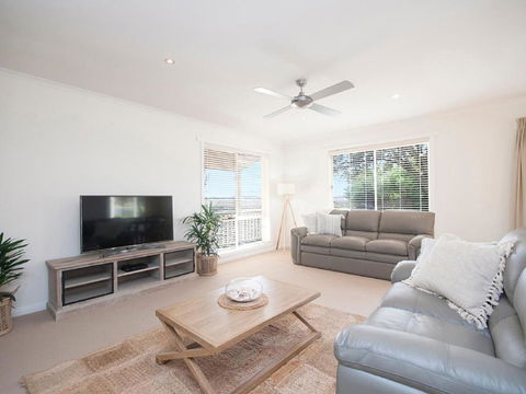 Banksia Beach House - Queensland Tourism 5