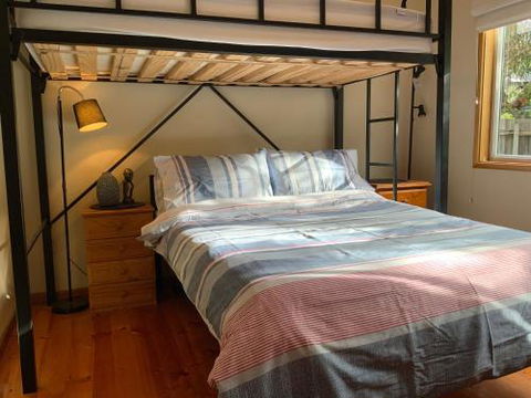 Anglesea Holiday House - QLD Tourism 5