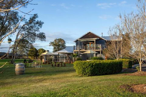 The Tatler Lodge - QLD Tourism 1