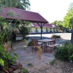 Bungalow Motel - Queensland Tourism 0