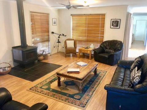 1 Tecoma Avenue Sandy Point - Queensland Tourism 1